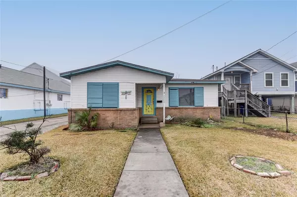 Galveston, TX 77551,2209 Saladia ST