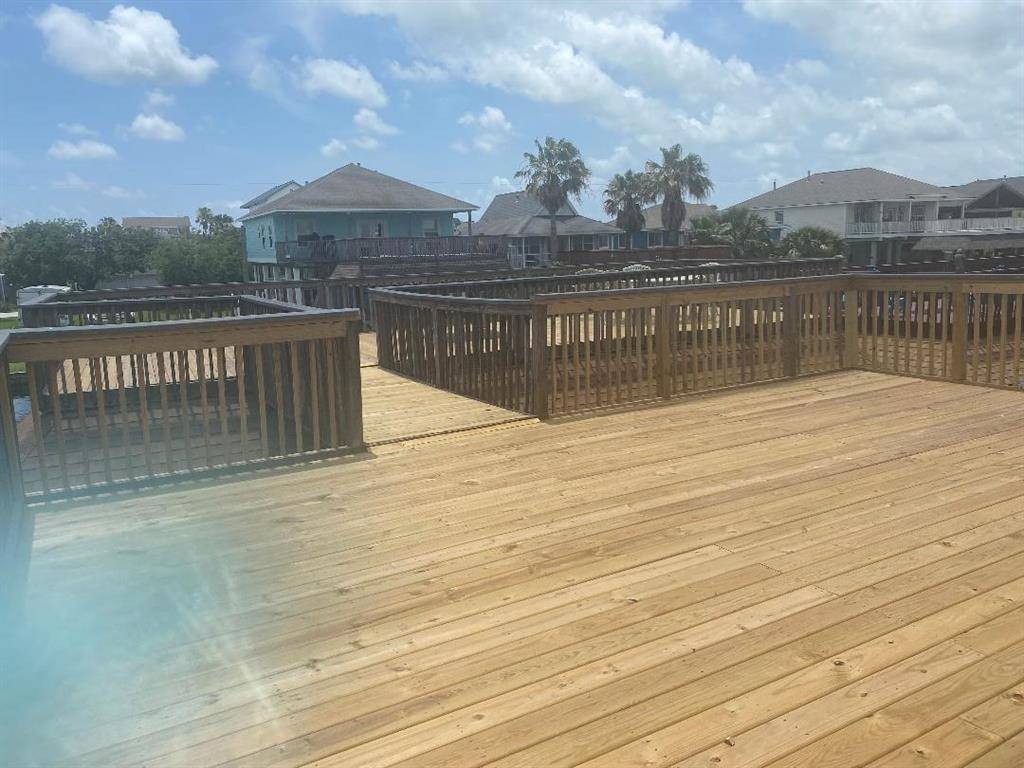 Bayou Vista, TX 77563,638A Warsaw ST