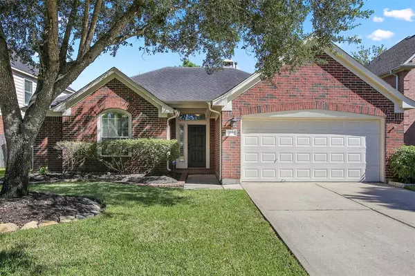 3723 Paigewood DR, Pearland, TX 77584