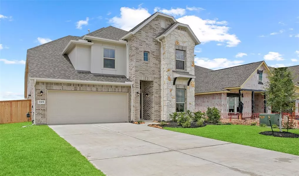 3315 Brushy Meadow DR, Angleton, TX 77515