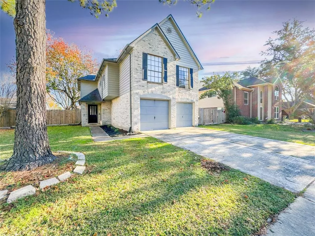 Pearland, TX 77581,2205 Saint James PL