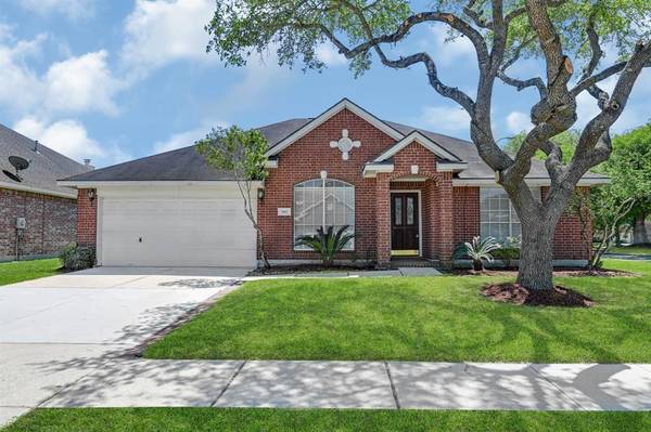 3602 Wellington DR, Pearland, TX 77584