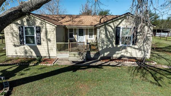 13244 Kanak ST, Needville, TX 77461