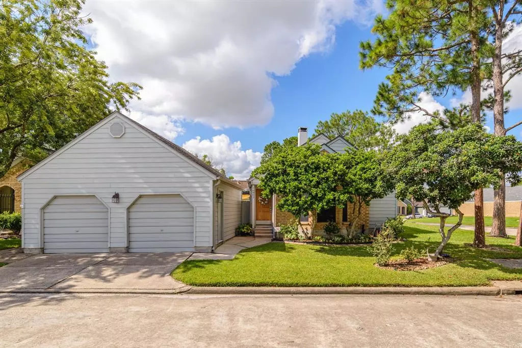 Houston, TX 77058,16802 Doverwood WAY