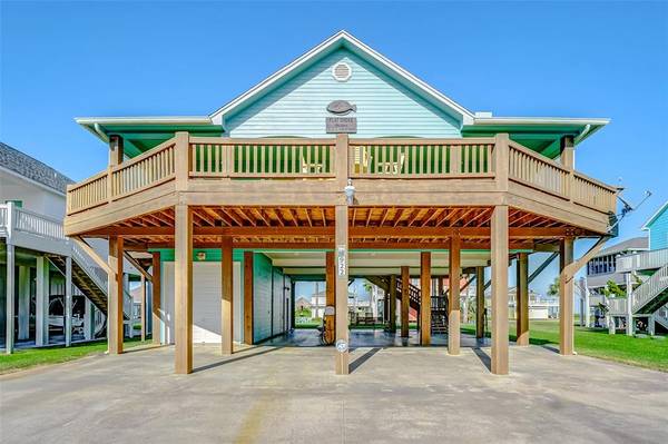 922 Kent, Crystal Beach, TX 77650