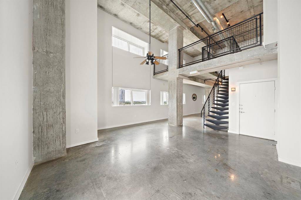 2000 Bagby ST #13413, Houston, TX 77002