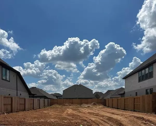 Cypress, TX 77433,18311 Moonlit Arbor Trail