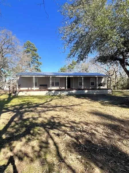 9187 County Road 132, Centerville, TX 75833