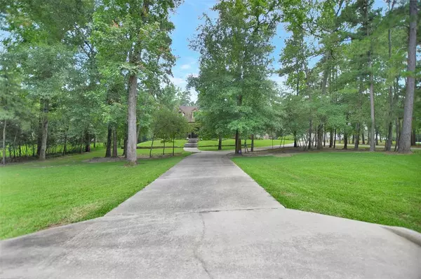 28642 Sunrise Forest, Magnolia, TX 77355