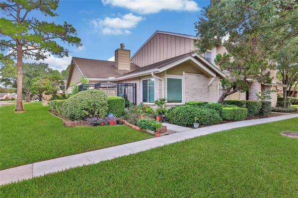 2301 Crescent Park DR #271,  Houston,  TX 77077