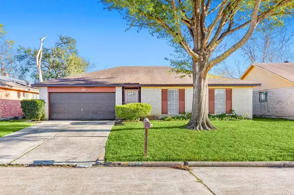 2059 Delphi LN, Houston, TX 77067