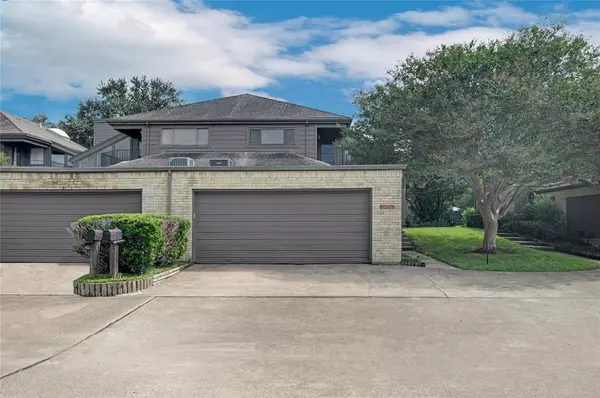 Houston, TX 77058,18238 Lakeside LN