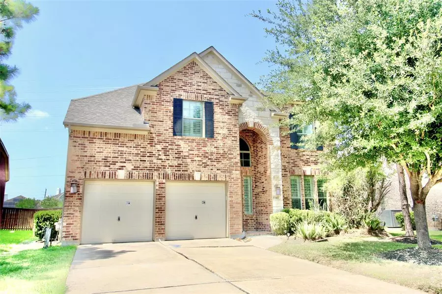 13417 Sunset Bay LN, Pearland, TX 77584