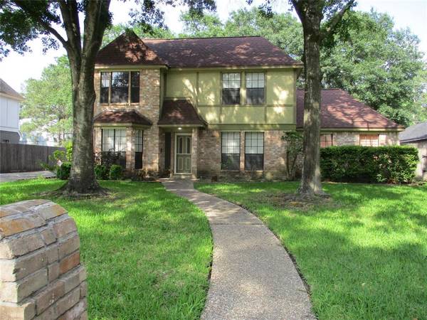 17326 Ponderosa Pines DR, Houston, TX 77090