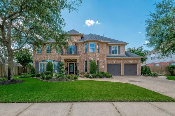 2006 Sandy Lake DR, Friendswood, TX 77546