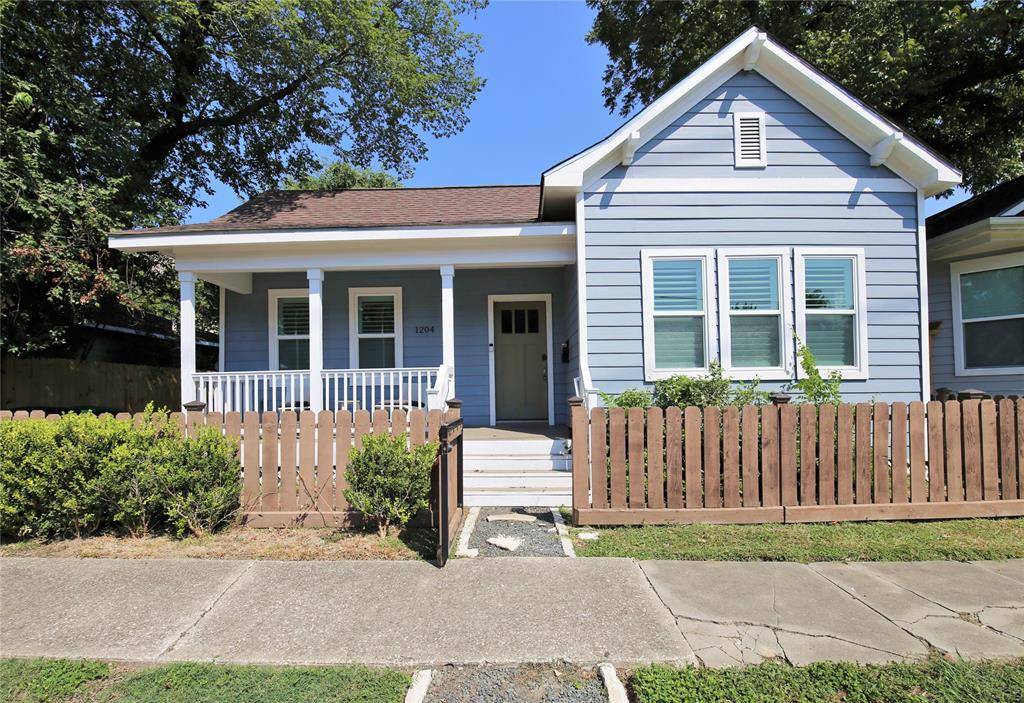 1204 Shearn, Houston, TX 77007