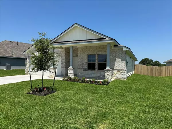 Brenham, TX 77833,804 Legrand ST