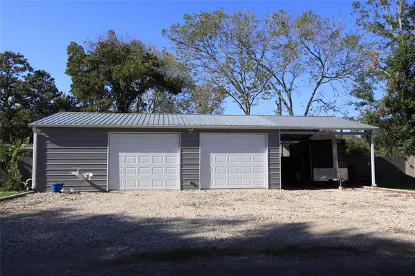 Livingston, TX 77351,241 Bluff DR