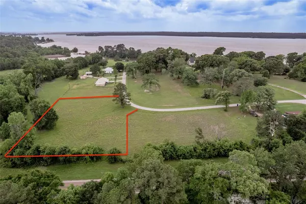 0 Peach Island RD, Trinity, TX 75862