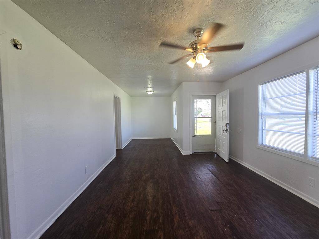 Texas City, TX 77591,7313 Hummingbird LN