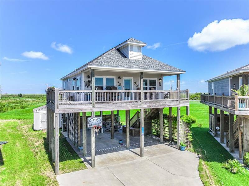 3263 Hidden Gold, Crystal Beach, TX 77650