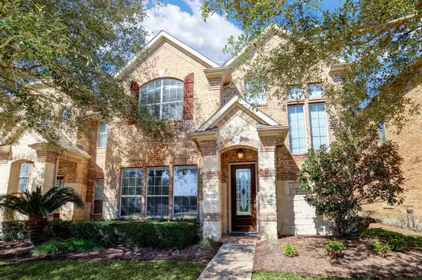 9202 Sunlight Oak LN, Houston, TX 77070