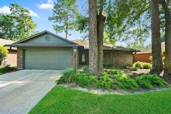 2503 Sherwood HOLW,  Alamo,  TX 77339