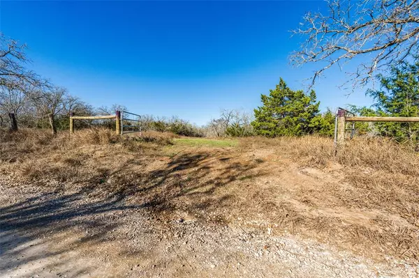 Waelder, TX 78959,TBD TRACT 1 - County Road 430