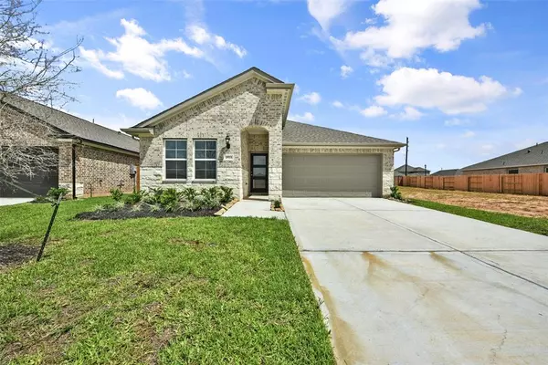 2572 Newport Breeze DR, Katy, TX 77493