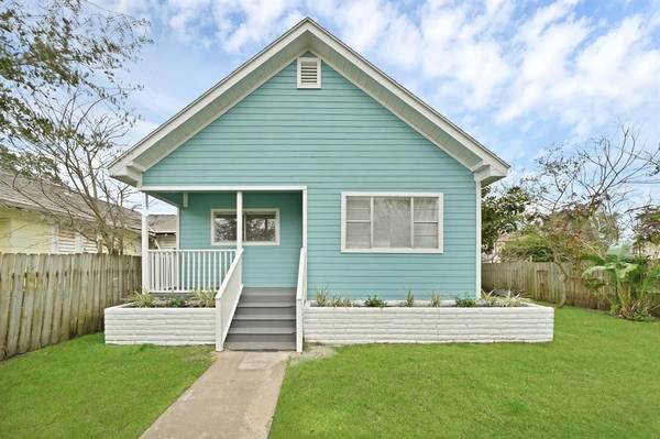 4824 Avenue O 1/2, Galveston, TX 77551