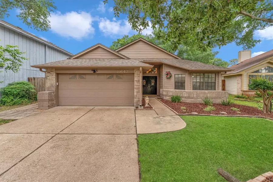 8647 Sparkling Springs DR, Houston, TX 77095