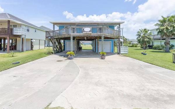 986 Raymond, Crystal Beach, TX 77650