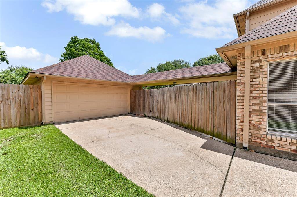 Pasadena, TX 77505,6503 Coldstream DR