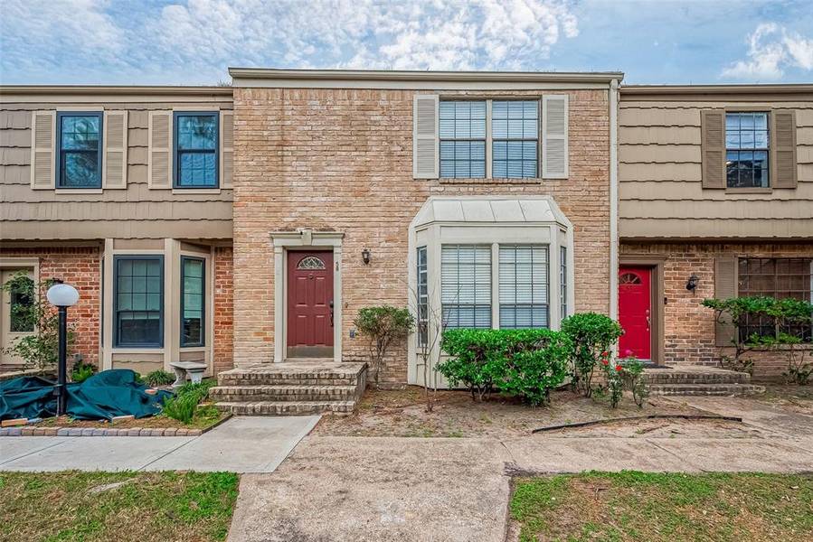 7505 Memorial Woods DR #58, Houston, TX 77024