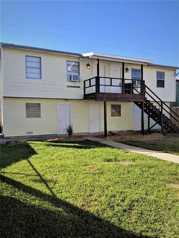 Galveston, TX 77551,5421 Avenue O 1/2 Right Unit Back #R1