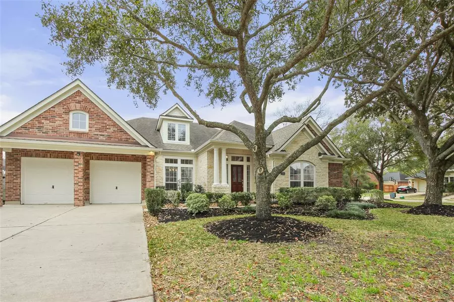 3366 Prince George DR, Friendswood, TX 77546