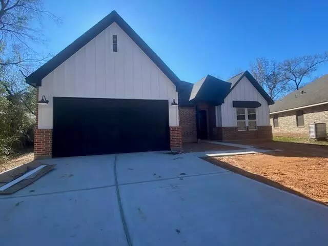 Montgomery, TX 77356,11807 Whispering Pines LN