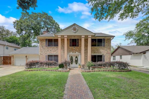 11410 Valley Spring DR, Houston, TX 77043