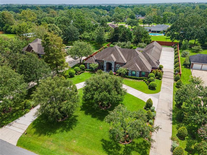 807 Murphy LN, Friendswood, TX 77546