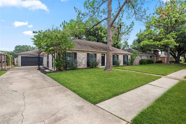 Houston, TX 77077,2219 Briarview DR