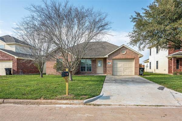 3514 Brook Shadow DR, Brookshire, TX 77423