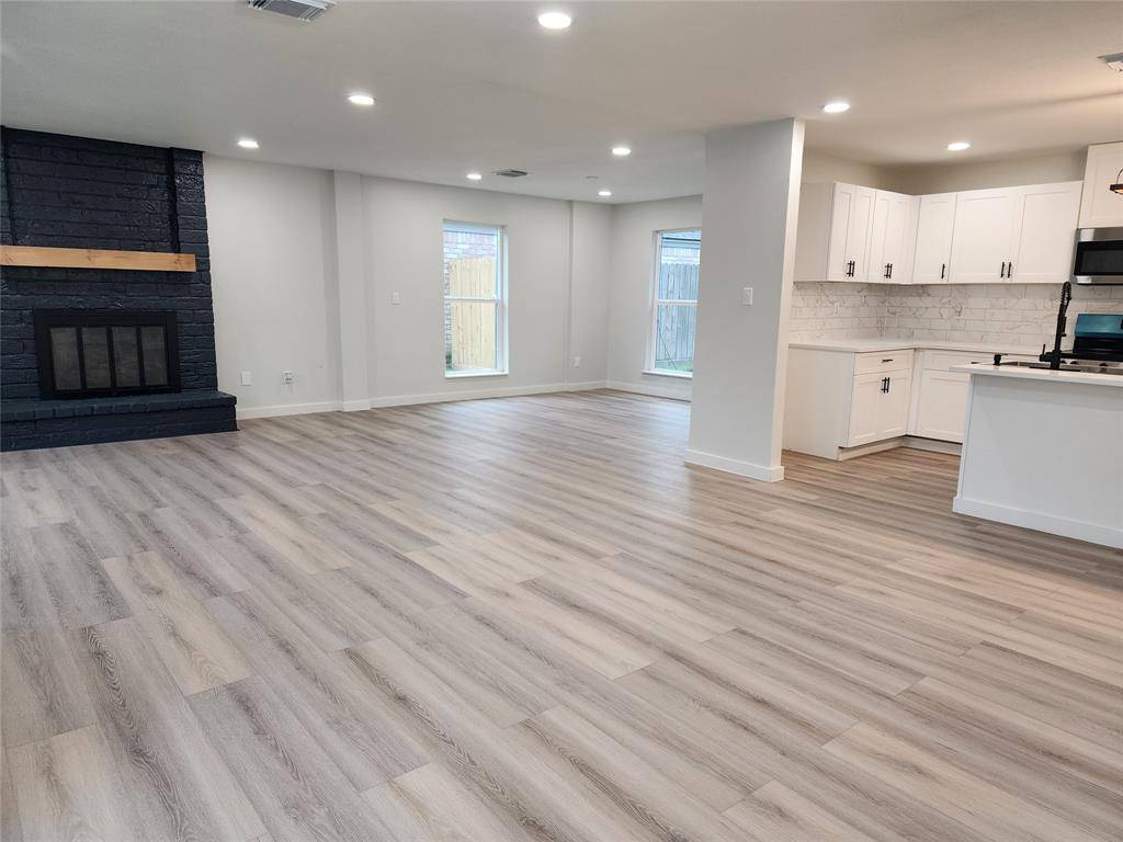Houston, TX 77062,15023 Torry Pines RD