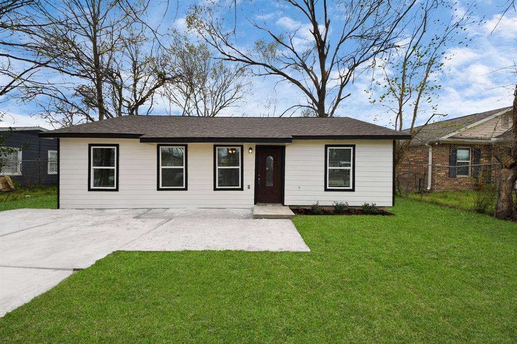 Houston, TX 77033,7347 Krueger RD