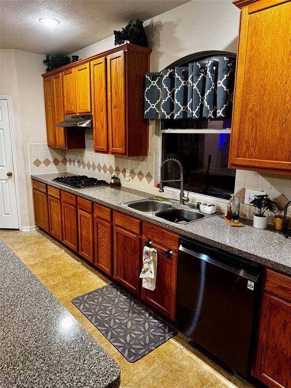 Richmond, TX 77469,1234 Blue Leaf DR