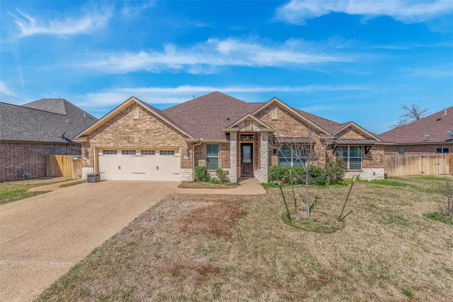 3336 Covington CT, Bryan, TX 77808