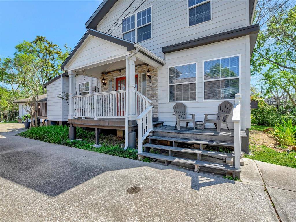 Shoreacres, TX 77571,210 Fairfield ST