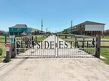 Crystal Beach, TX 77650,925 Surfside DR