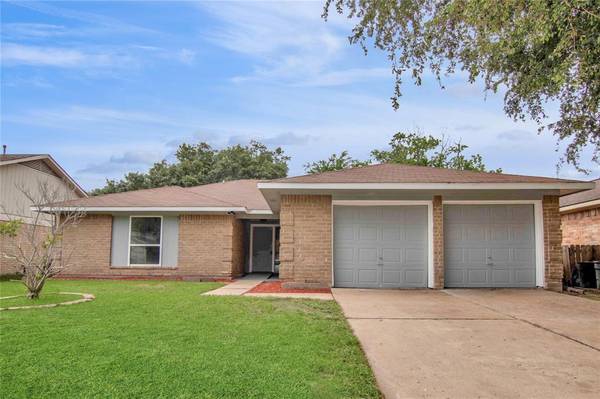 16335 Alametos DR, Houston, TX 77083