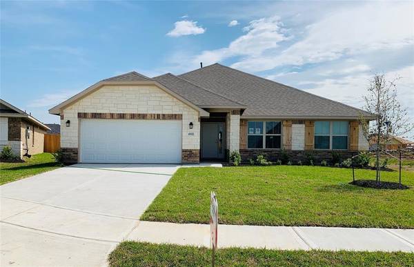 4320 Leslies way, Dickinson, TX 77539