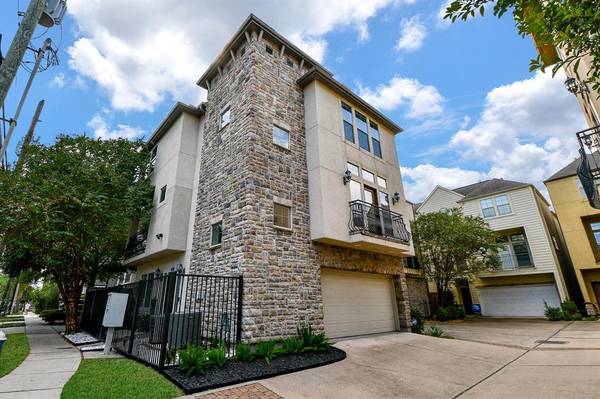 Houston, TX 77007,213 Birdsall ST